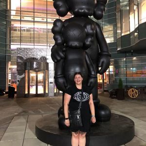 Meet your Posher, Niki